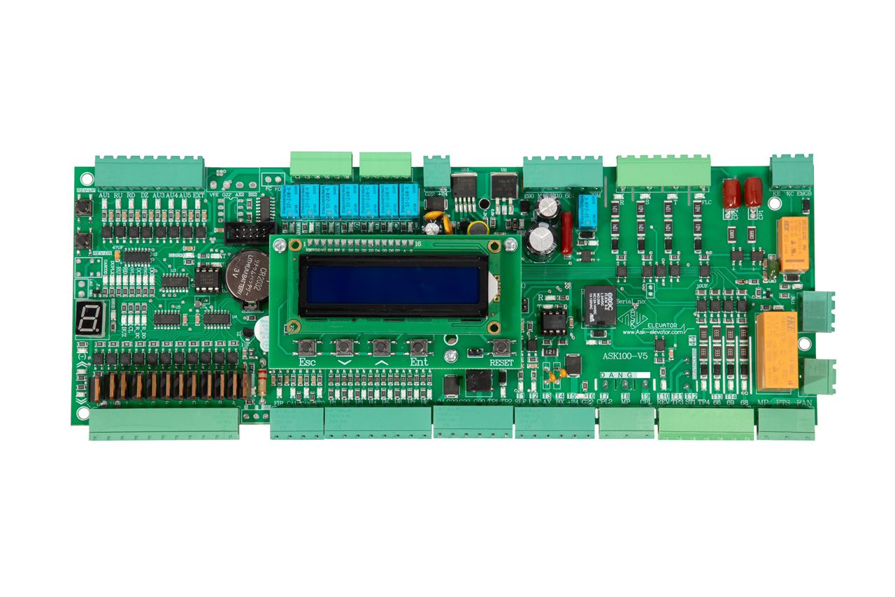 برد کنترل آسانسور مجهز به نمایشگر LCD